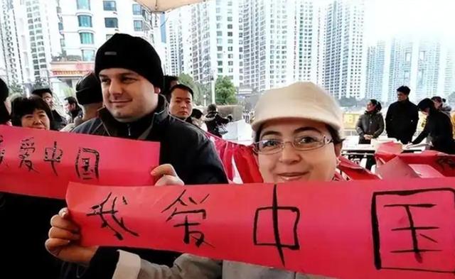 中国太上头了！外国游客集体出现“中国综合征”，戒断反应明显