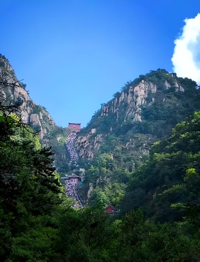 比华山矮却称五岳独尊？泰山石敢当镇宅玄学力量，99%人不知道