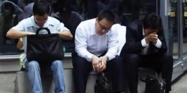 一个奇怪现象：今年1000多万毕业生就业难，6000元月薪却找不到人