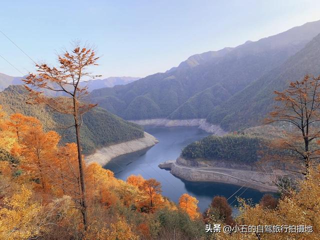 宁波四明山 2 日秋游攻略：红枫水杉 + 自驾避坑