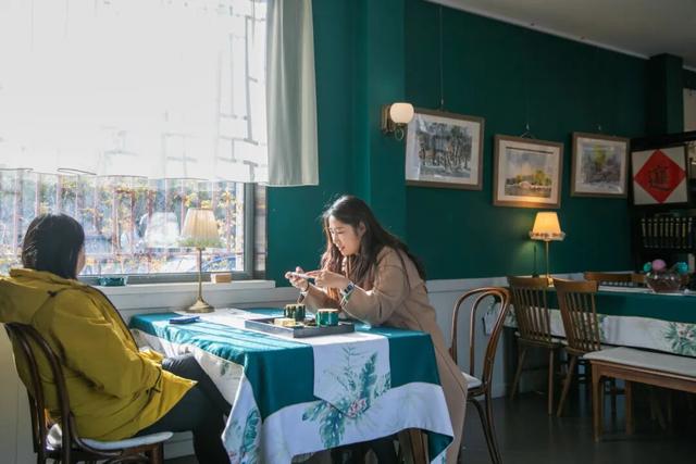 白塔寺街区跨年文化盛宴欢乐启幕