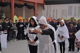 丧事过后，“灵位”怎么处理？图片