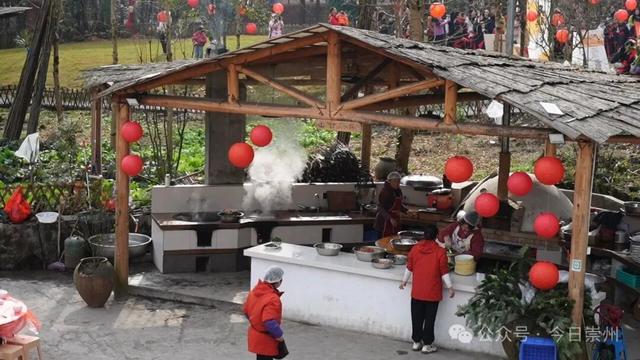 来文井江，吃年猪宴！