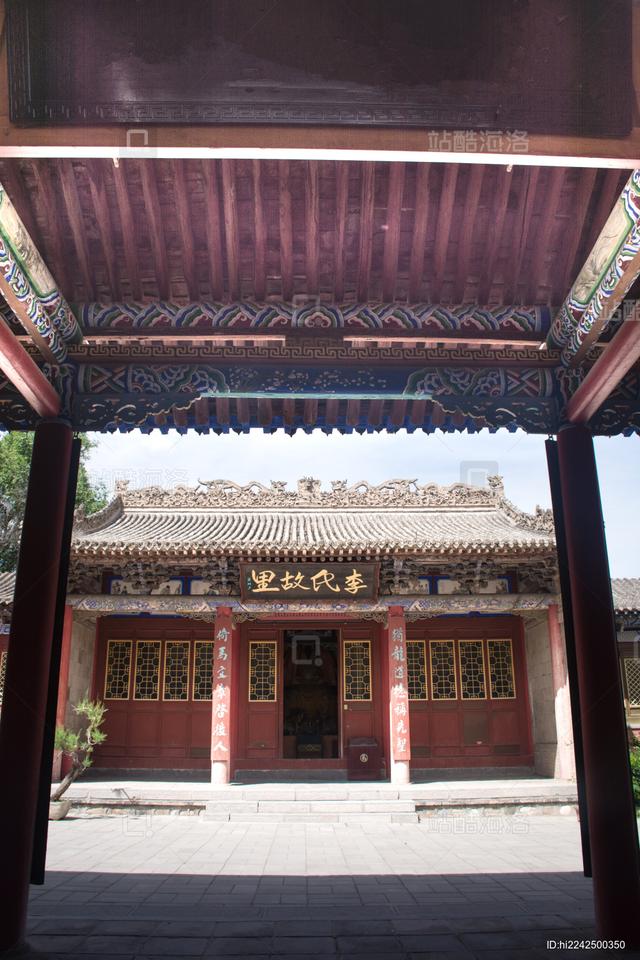 一国人口576万，有400万人是中国名将后裔，与我国十分友好