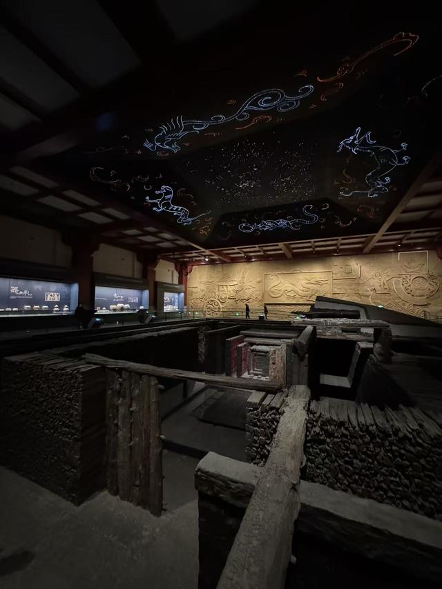 博物FUN | 亲睹“黄肠题凑”，探秘帝都汉韵