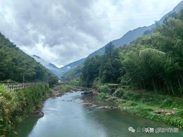 藏在浙南九寨沟里的红色秘境!可亲子徒步,在清溪飞瀑里寻凉意!