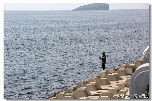 在大连陵水湾打造出的“海纳百川”国际雕塑景观带