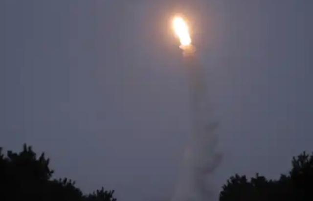 最后一天，中国没干的事，朝方干了，金正恩一导弹砸向日本海