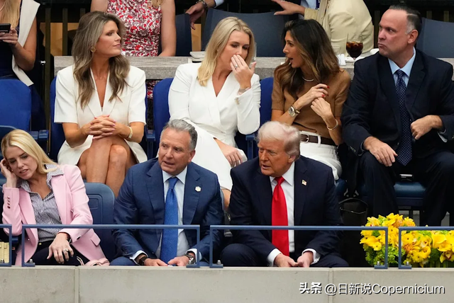 特朗普观战美网男单引观众喧哗