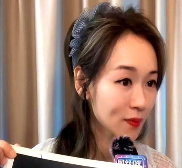 杨思琦谈直播带货辛酸：晚上11点开播，怕观众流失不敢离开上厕所