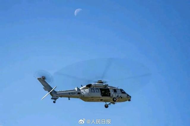 转存收藏！人民日报出图#当明月遇上国之重器#，浪漫又硬核↓↓