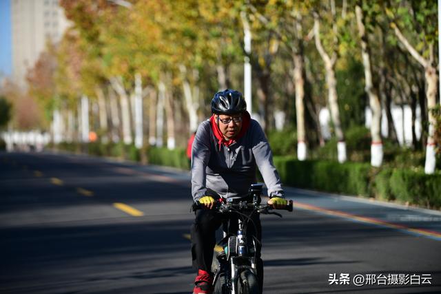 信都区总工会：七里河绿道上的骑行狂欢