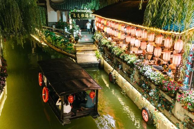 红河弥勒8大超舒服夜游地，感受不一样的诗情画意与烟火气息