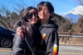 盘点张柏芝的三个儿子，大儿子都快成年了，时间太快了！图片