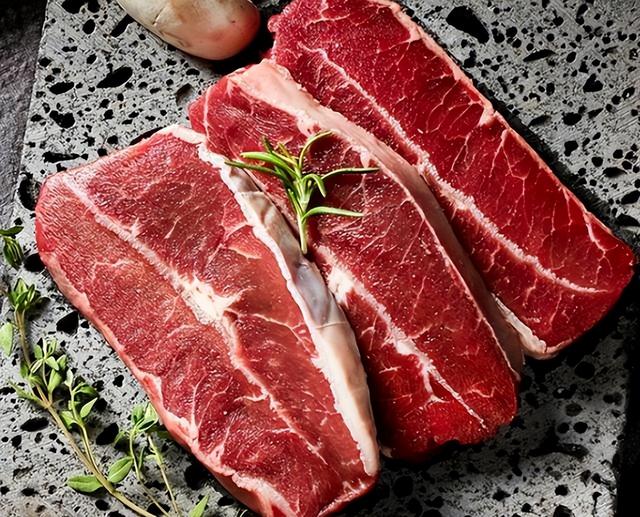 高市早苗对华正式“宣战	”！中国两邻居站队日本，特朗普告示全球