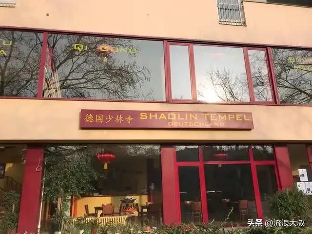 不查不知道一查吓一跳，掌控少林寺38年的释永信，私下到底有多壕