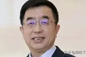 老年人怎样用社保卡在自动取款机取款？这样操作即简单又不会吞卡图片