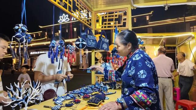 仫佬族最盛大的节日！广西罗城邀你这个周末来过依饭节咯~