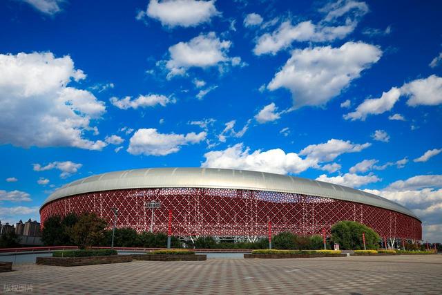 山西吕梁拉来央视跨年晚会聚明星，比拼长治中秋晚会太原演唱会