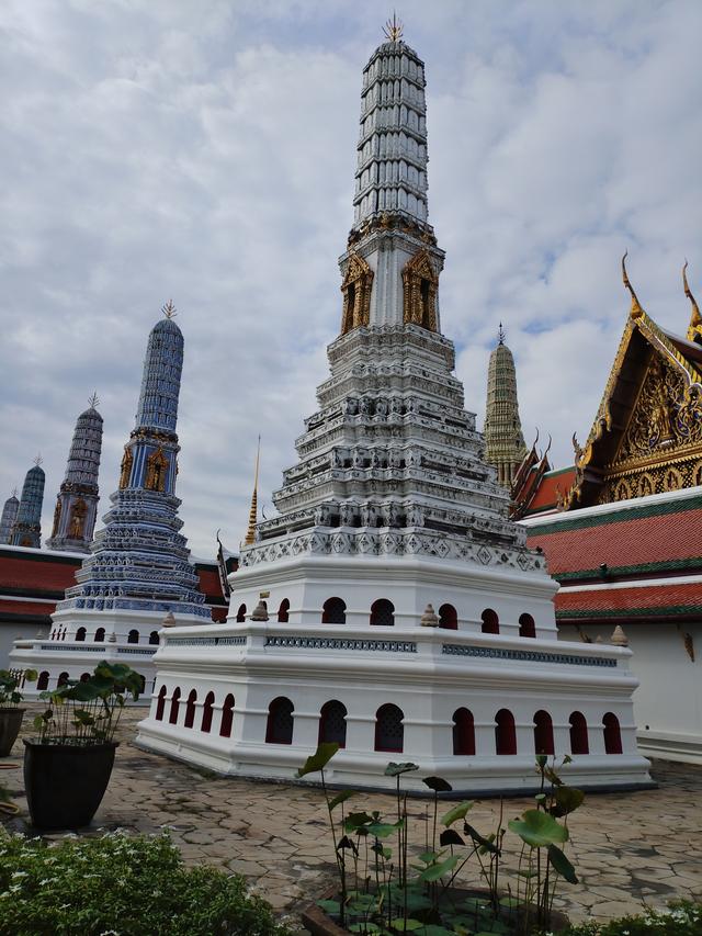 曼谷大皇宫：被鎏金与佛韵裹住的午后