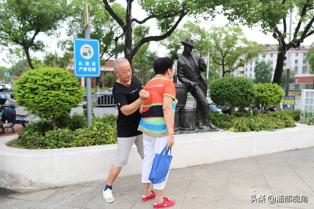 国庆期间，就在无锡长江路上扫个街，曾经的热闹不再