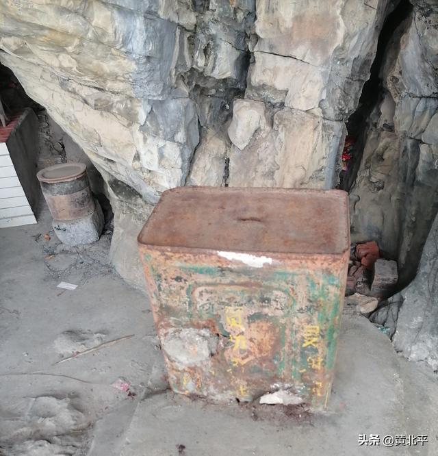 广西南宁市隆安县乔建镇的历史资料藏在清风岩，还有文保级石刻