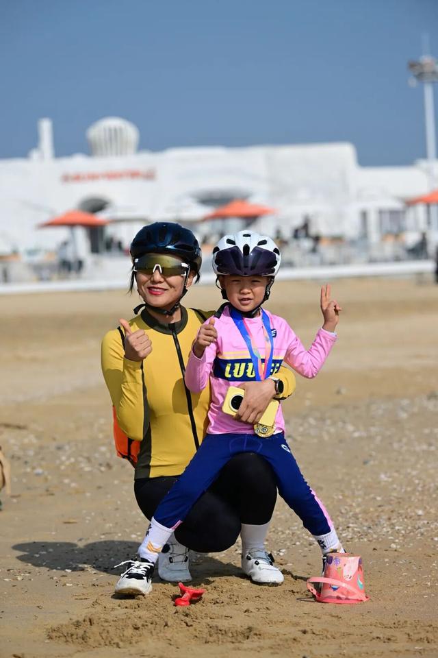 今天，骑遇日照，出发！他们共赴最美秋日！