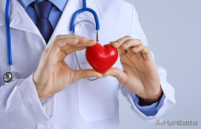 61岁男子游泳后去世，医生苦劝：不管多累，游泳后这5件事别干