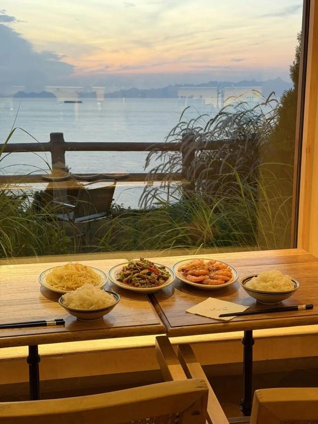 美到词穷！灵山岛秋日慢游攻略来了→