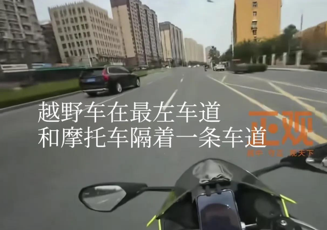 闹大了！别车工装男已被拘，真实身份被扒，警方回应，网友立大功