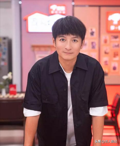 从主持人到“精神病” 无儿无女消失多年的李维嘉 48岁现状令人唏嘘