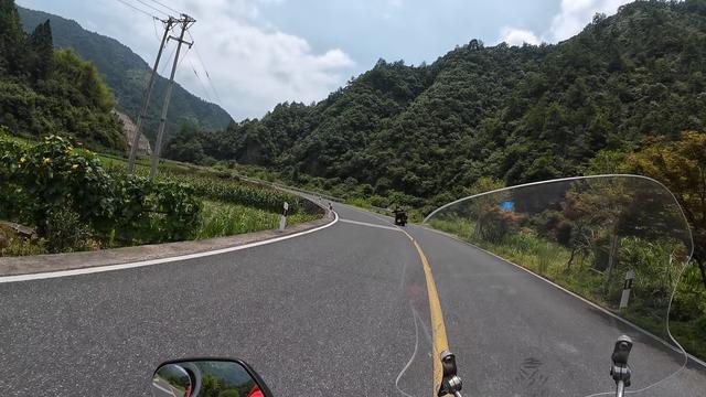 皖浙摩旅二人转——芹川古村篇