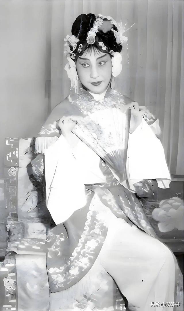 原来她已去世24年，曾凭样板戏大红大紫，妹妹也是京剧表演艺术家