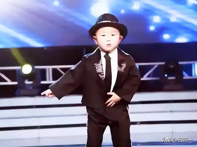 3岁上央视	，5岁登春晚，7岁就年薪百万，没想到现在却成了这样子