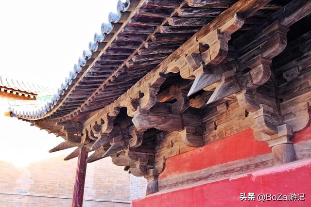 打卡冷门景点，山西崇明寺推荐，中佛殿唐宋融合的建筑美学