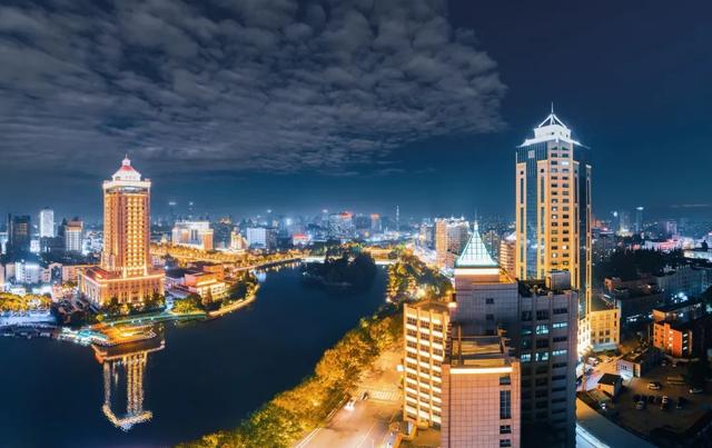 这座城市有好多“第一名”，早就该出圈了！