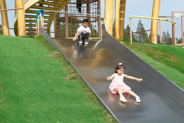 常熟尚湖飞熊乐园，一处藏在江南的梦幻岛，是假日遛娃的好去处