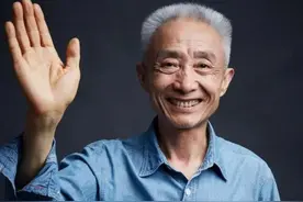 武汉“网红教授”戴建业：我老婆一盒药5万1，你却跟我谈文人风骨图片