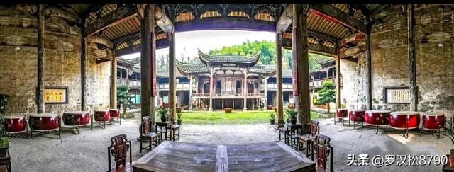 请诸位网友到浙江省江山市一游
