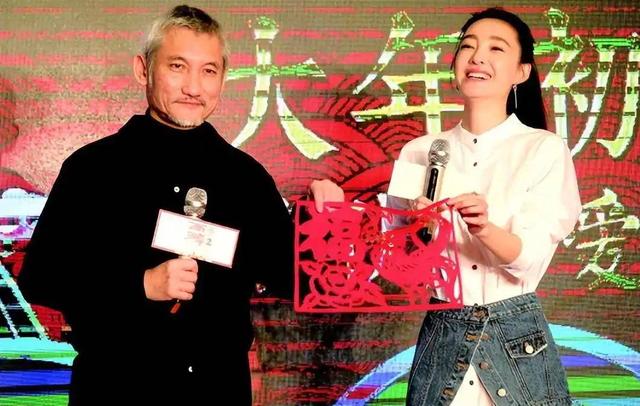 诈骗13.9亿、金条茅台垫桌腿，王丽坤"豪门"成噩梦 ，刘涛深受其害