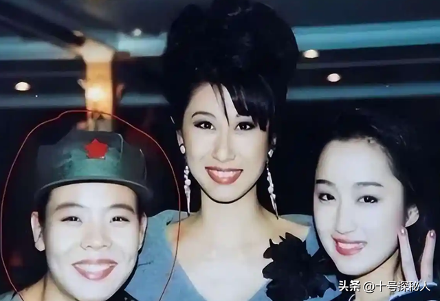 春晚爆红后，她洗完澡从23楼一跃而下，临终时最后喊了声“妈妈”