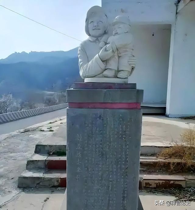 他是开国少将，儿子被活煮，妻子被刺穿左乳，他开始报仇之路