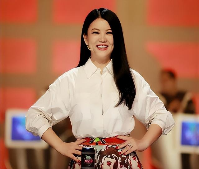 被禁止关注不到24小时，李湘被扒底朝天	，高调炫富仅是冰山一角