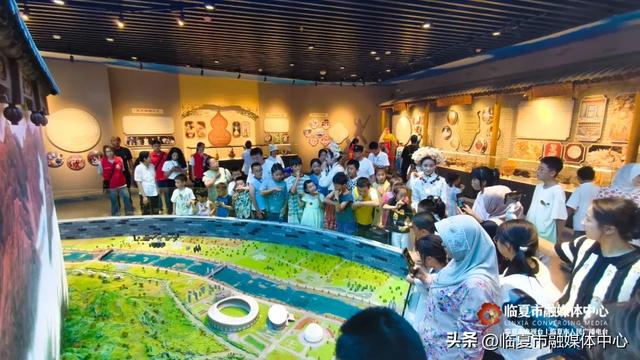 “博”览一夏 “暑”趣无穷丨让地质化石、千年文物“潮”起来！沉浸式体验临夏市文博“剧本杀”
