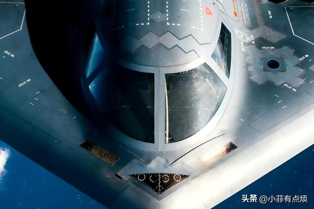 中美俄轰炸机数量差距：美国158架，俄罗斯135架，中国有多少呢？