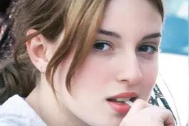 艺术献身的女星玛丽亚·瓦沃德：她的写真，诠释了何为人间水蜜桃图片