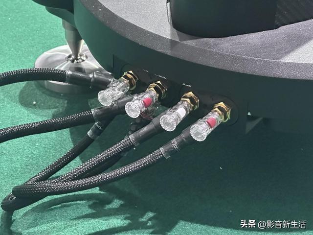 试听｜“稳重与精密，高贵又不失科技感”金驰Resolution 3Zero