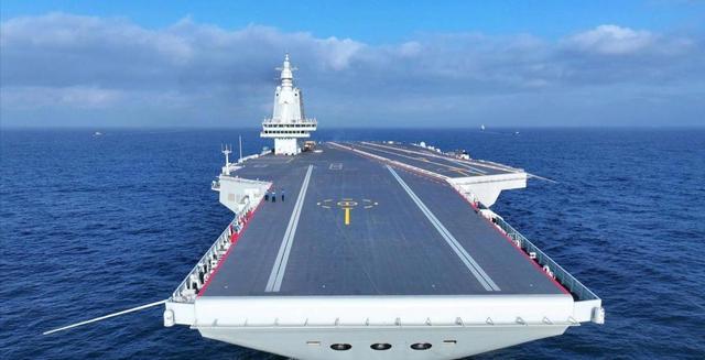 日本通告全球，将强登钓鱼岛？中方已经增兵，普京政府也选边站了