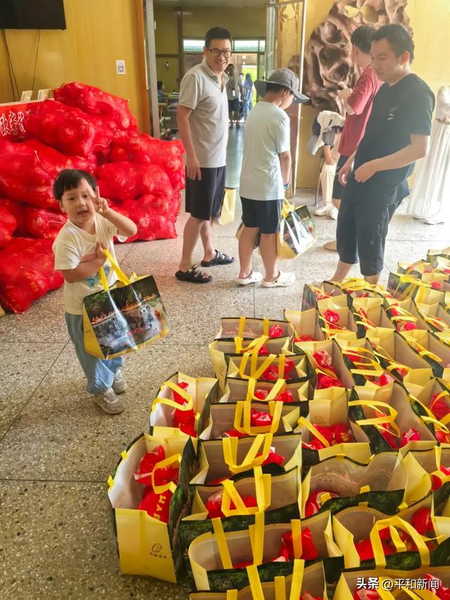 平和南胜：神摇漂流双节热嗨