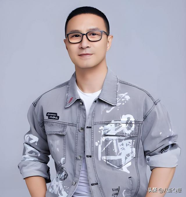 “牡丹花下死，做鬼也风流”！这一次，谁也救不了喜新厌旧的汪峰
